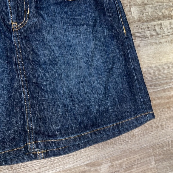 Gap dark wash mini jean skirt size 1 - Picture 5 of 11